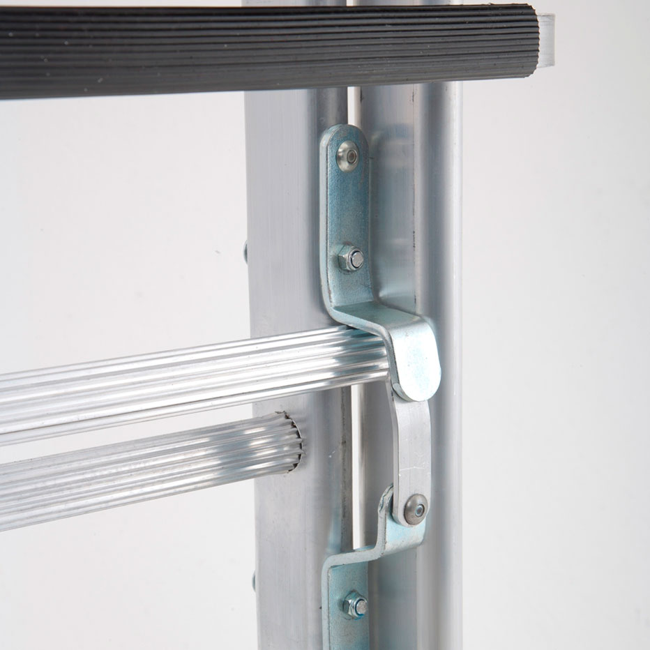 02011-roofladder-c.jpg