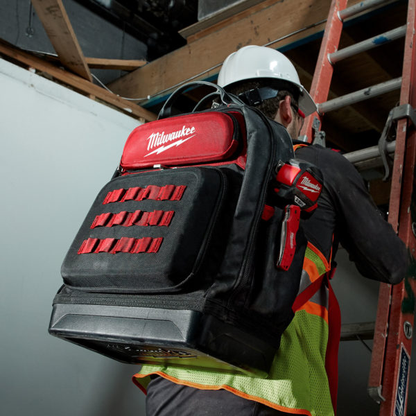 Milwaukee m18 tool bag clearance