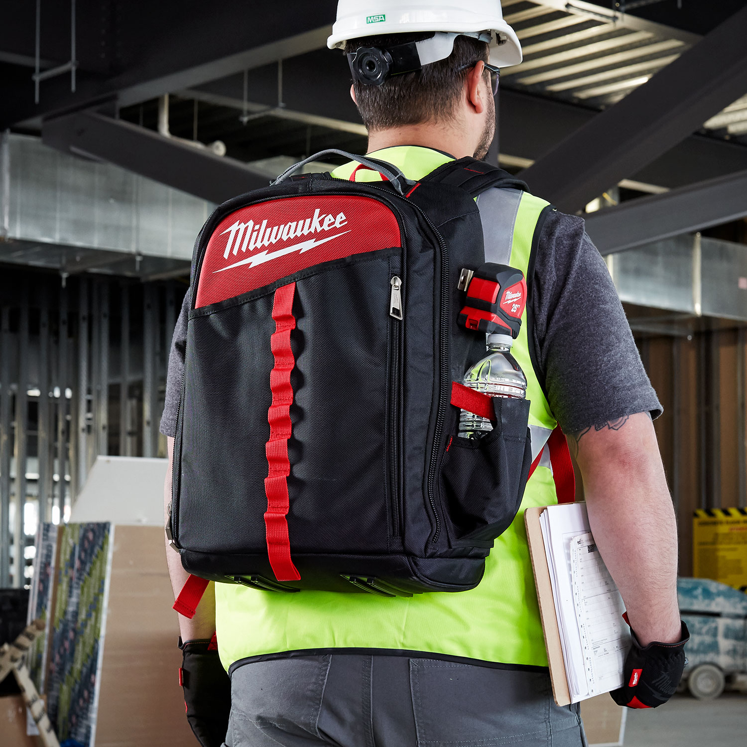 21033-milwaukee-backpack-4.jpg