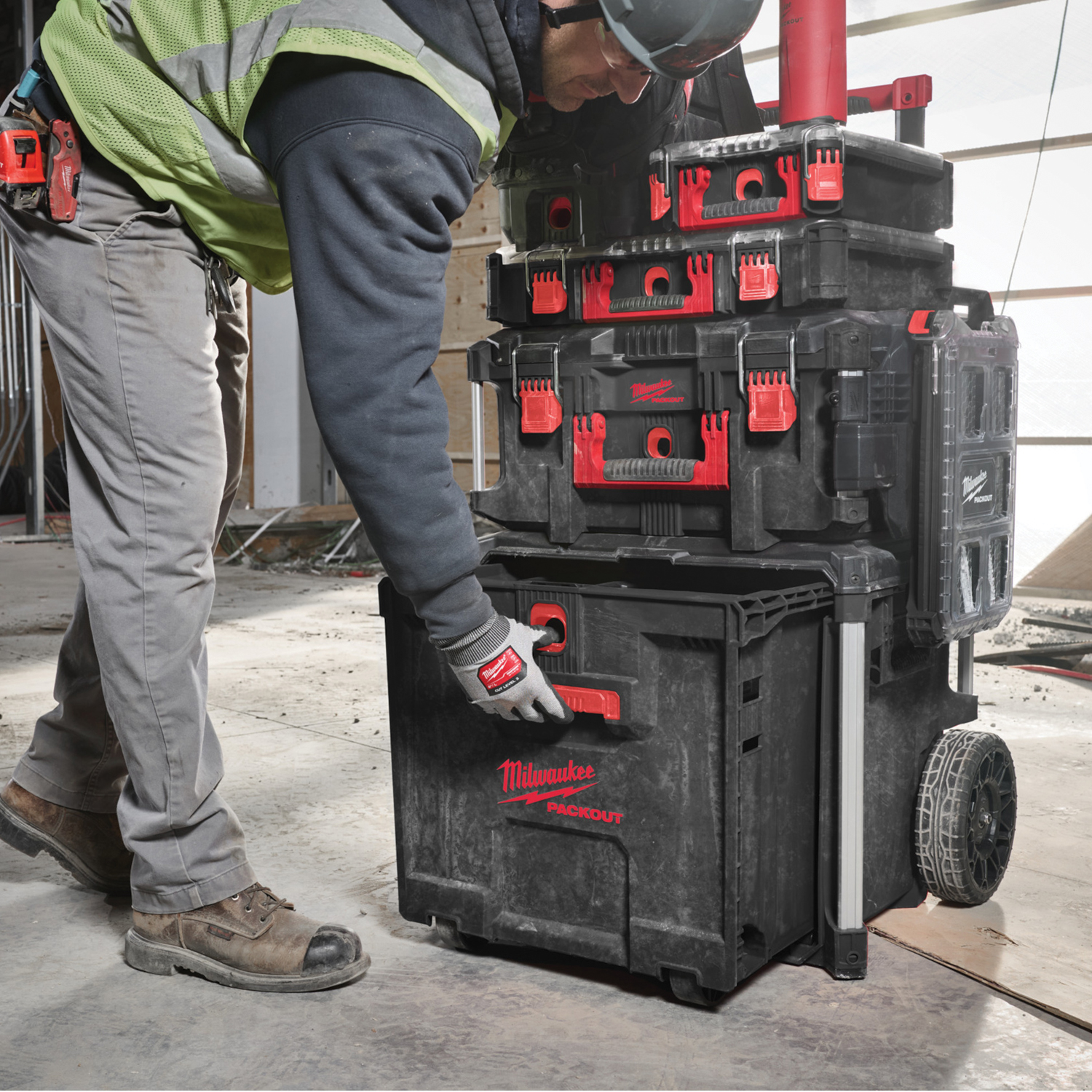 21106-milw-packout-roller6.jpg