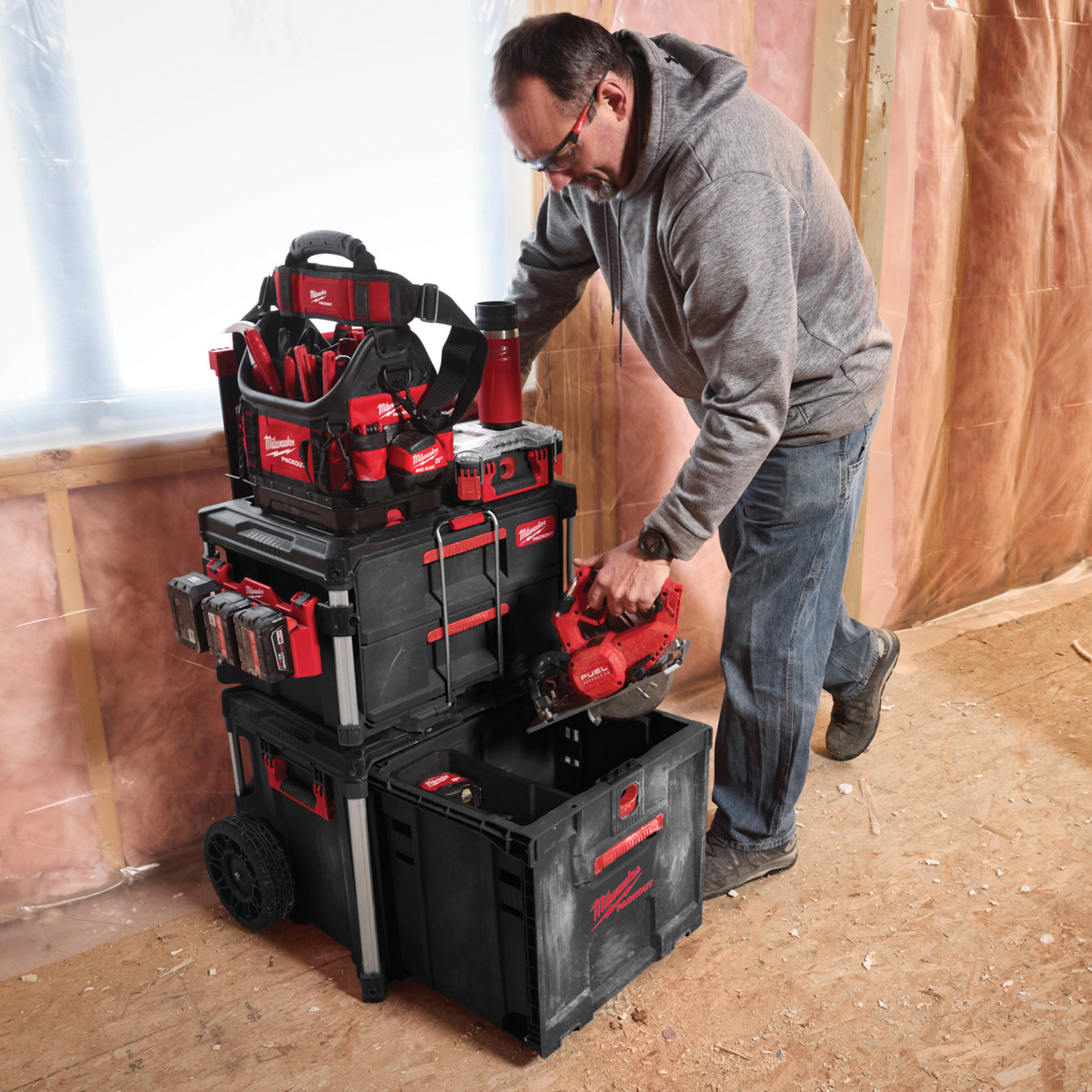 21106-milw-packout-roller7.jpg