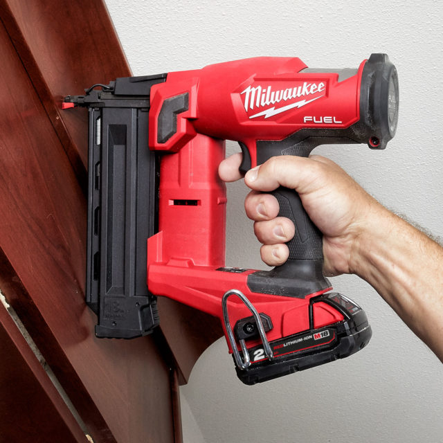 Milwaukee M18FN18GS 18V Fuel 18G Brad Nailer c/w 2 x 2.0Ah Protrade