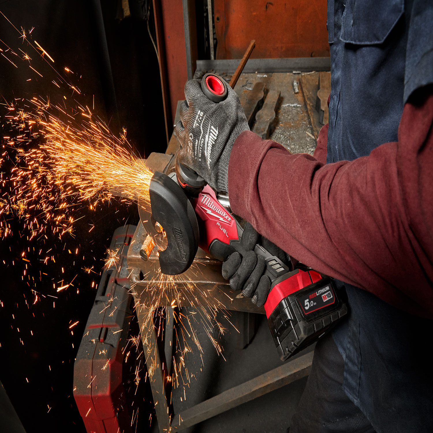 34239-milwaukee-m18fsag-3.jpg