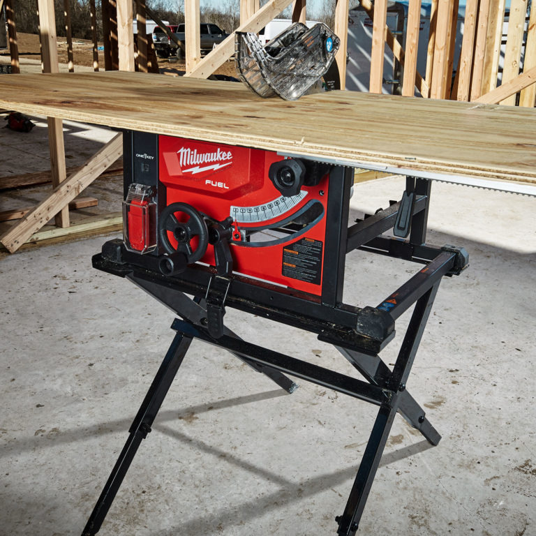 Milwaukee M18FTS 18V ONEKEY 210mm Table Saw c/w 1 x 12.0Ah Protrade
