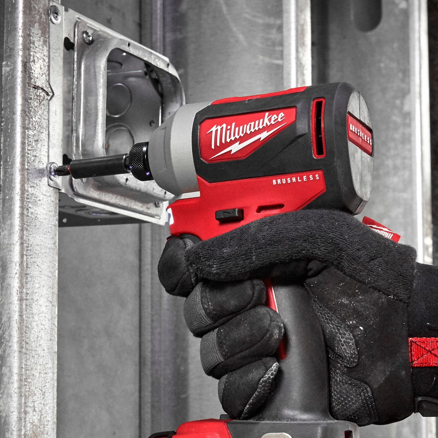 34318-milwaukee-m18blid2-3.jpg
