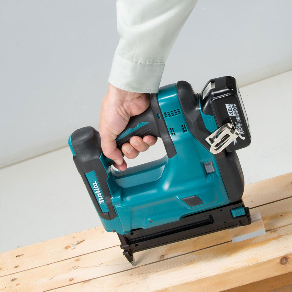 Makita lxt купить. Макита аккумуляторный LXT 325. Makita 18v LXT инструмент. Dcc500z Макита. Макита 199v.