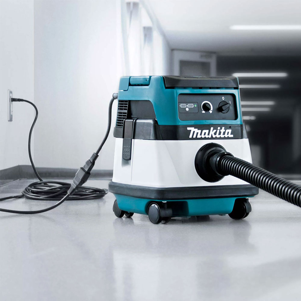34546-makita-dvc861lz.jpg