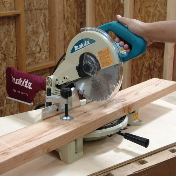 Makita 260mm mitre saw discount