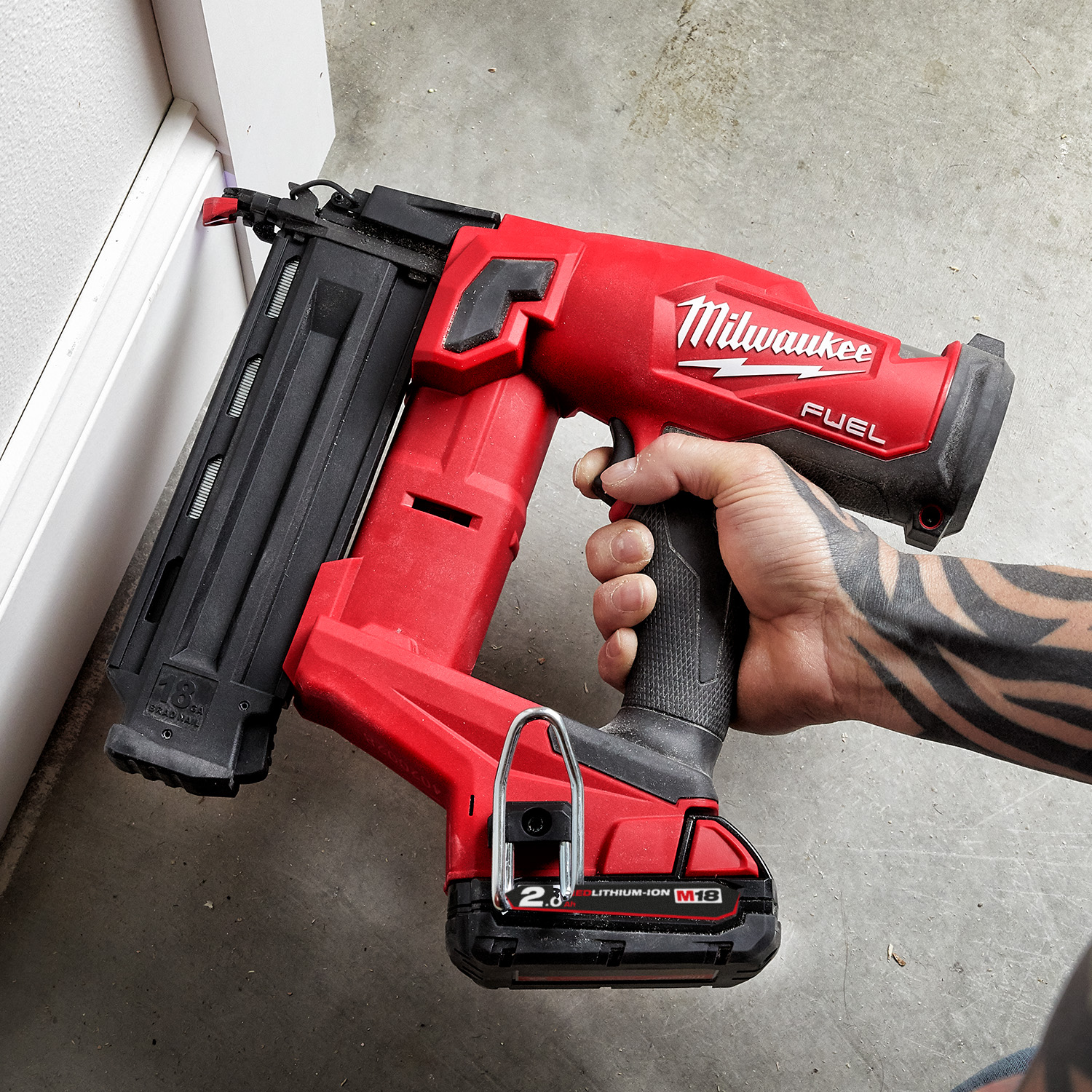 35253-mil-brad-nailer-4.jpg