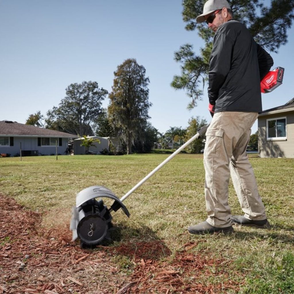 Milwaukee M18FOPHRBA QuikLok Rubber Broom Attachment Protrade