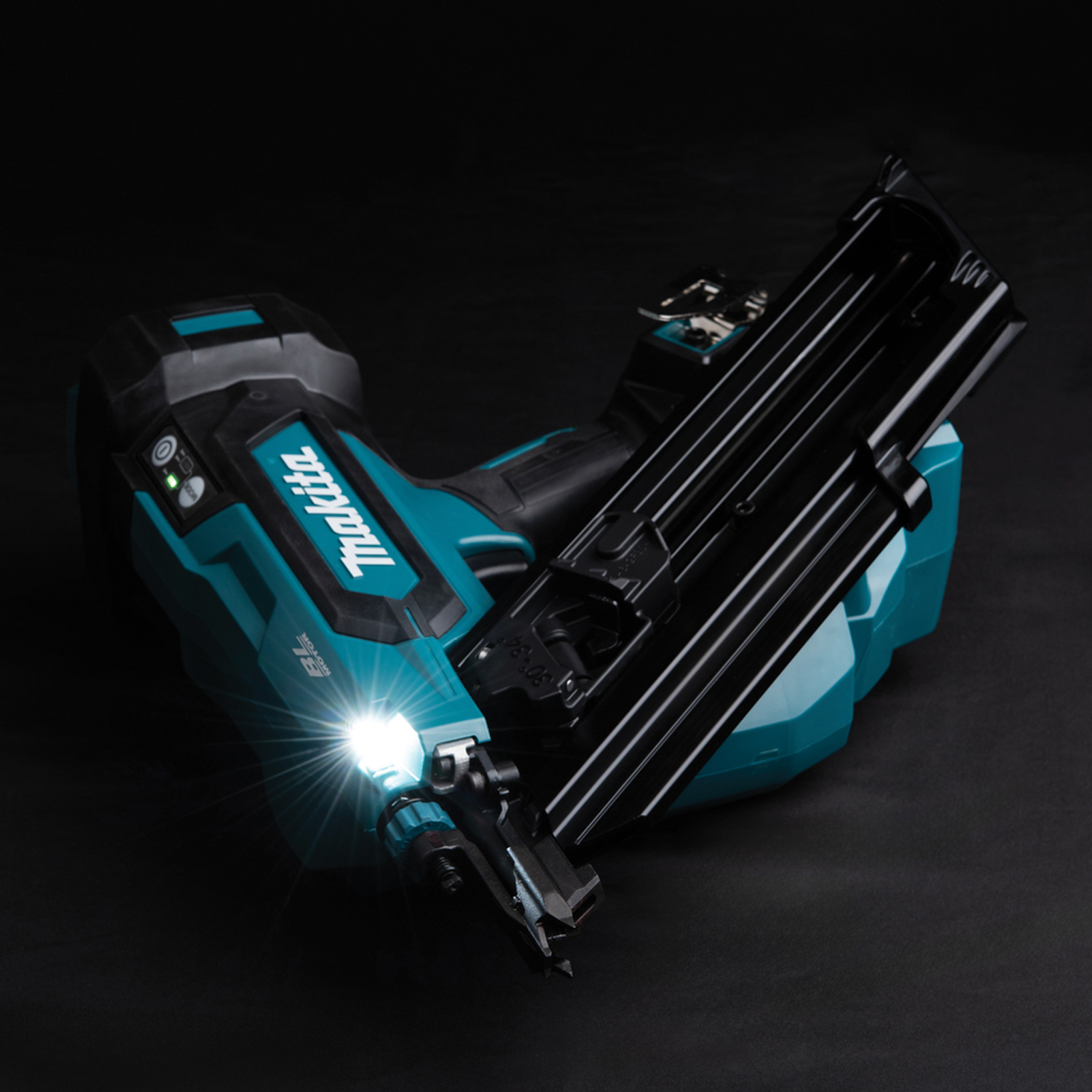 35753-mak-dbn900-nailer-5.jpg
