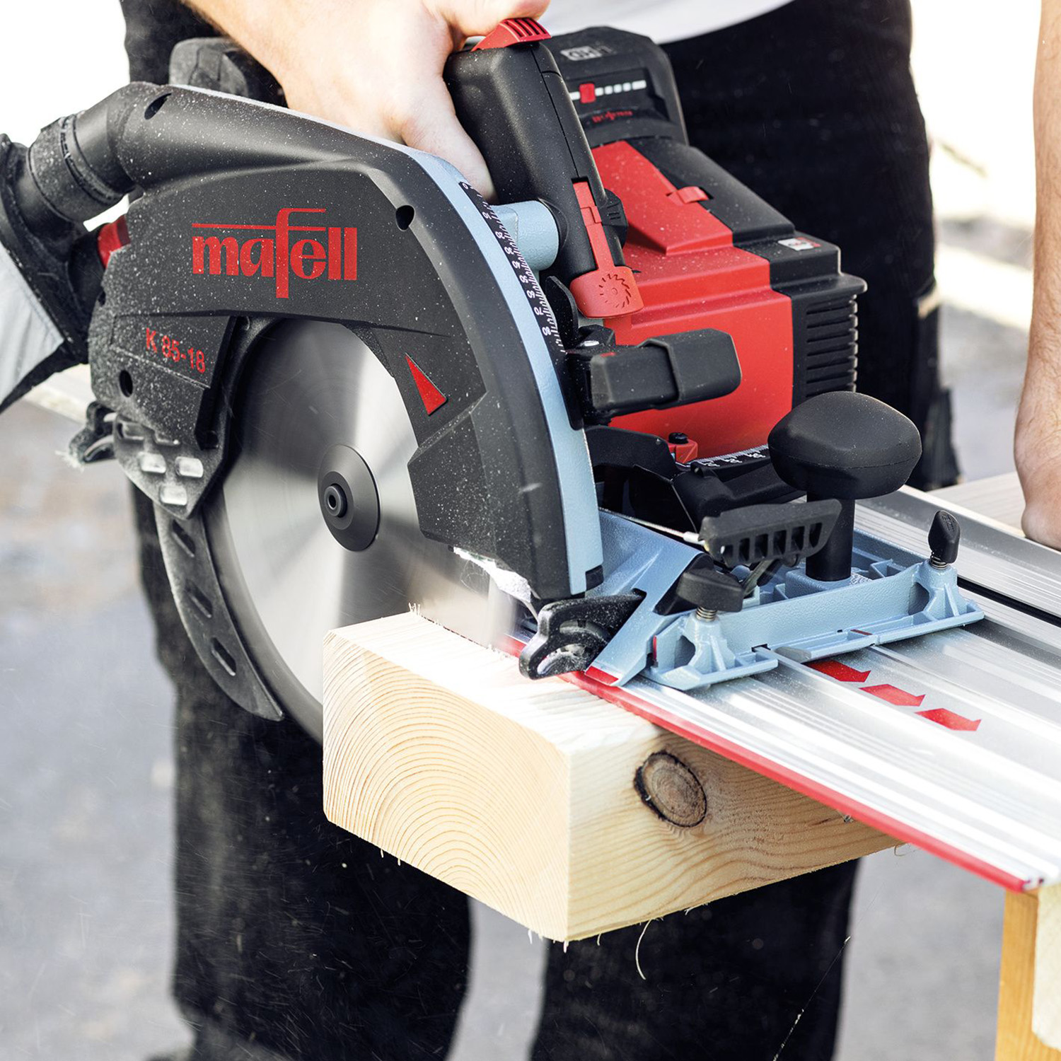 35999-mafell-circ-saw-1.jpg