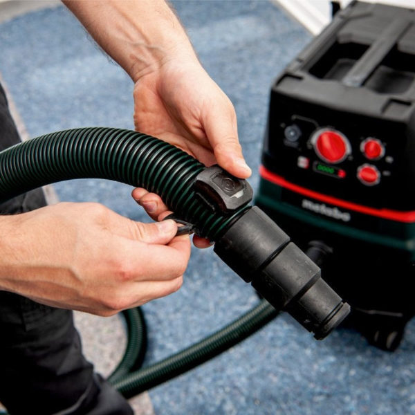 Metabo hotsell cordless vacuum