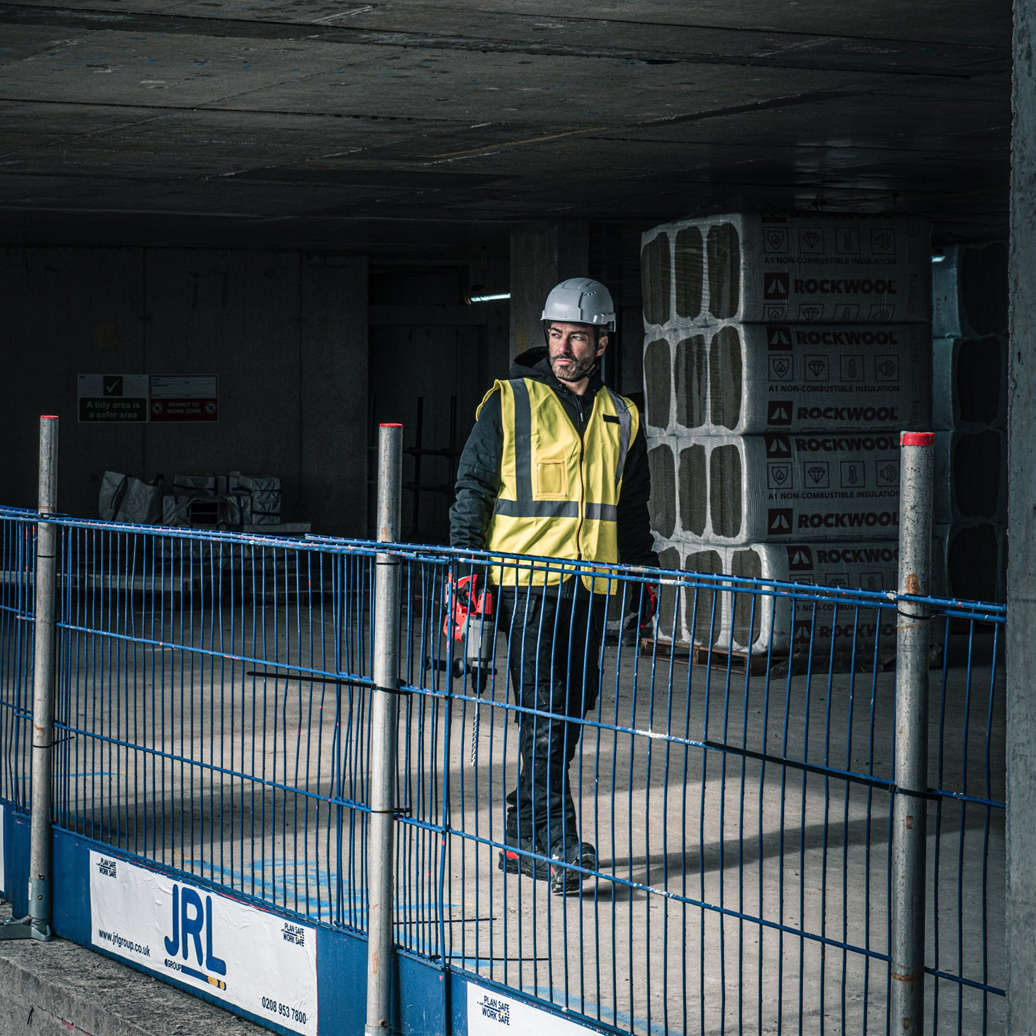 milwaukee-hivis-vest-yel-3.jpg